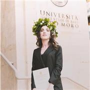 Laureata in lingue e letterature straniere